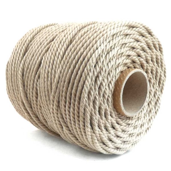 Rope made of polyester that resembles hemp.