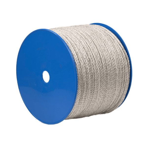 Electric fence rope with stainless steel conductor. Polyester multifilament rope.