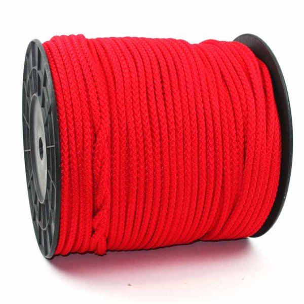 Polypropylene multifilament rope. For dog leashes, decorations, etc.