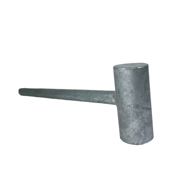Close-up of a galvanized hammer, ideal for securing moorings on islands and rocky shores.