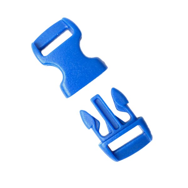 Close-up of the clear blue plastic buckle showcasing its sturdy material and smooth snap-lock mechanism.